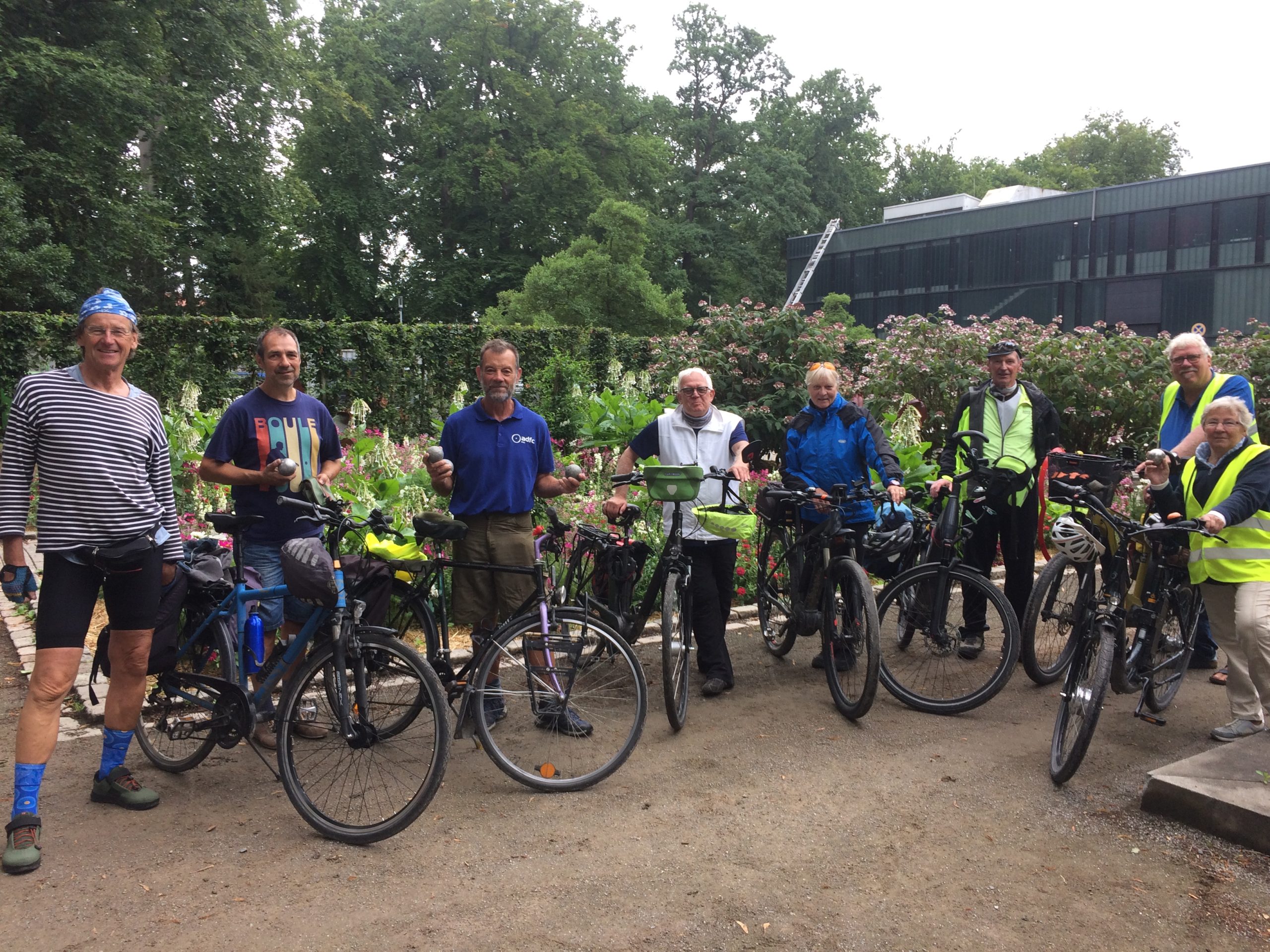 Erfolgreiche Bike- und Boule-Tour